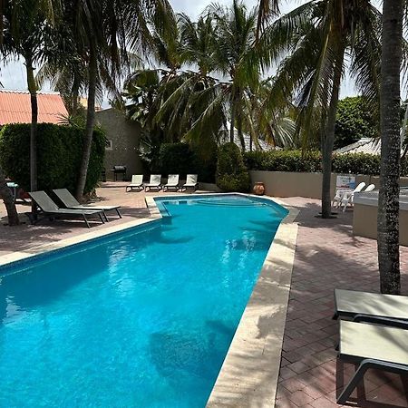 Windmill Apartments Curacao 威廉斯塔德 外观 照片
