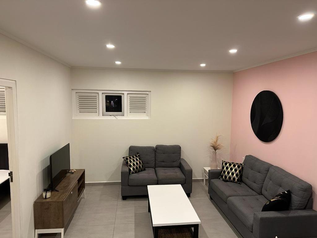 Windmill Apartments Curacao 威廉斯塔德 外观 照片