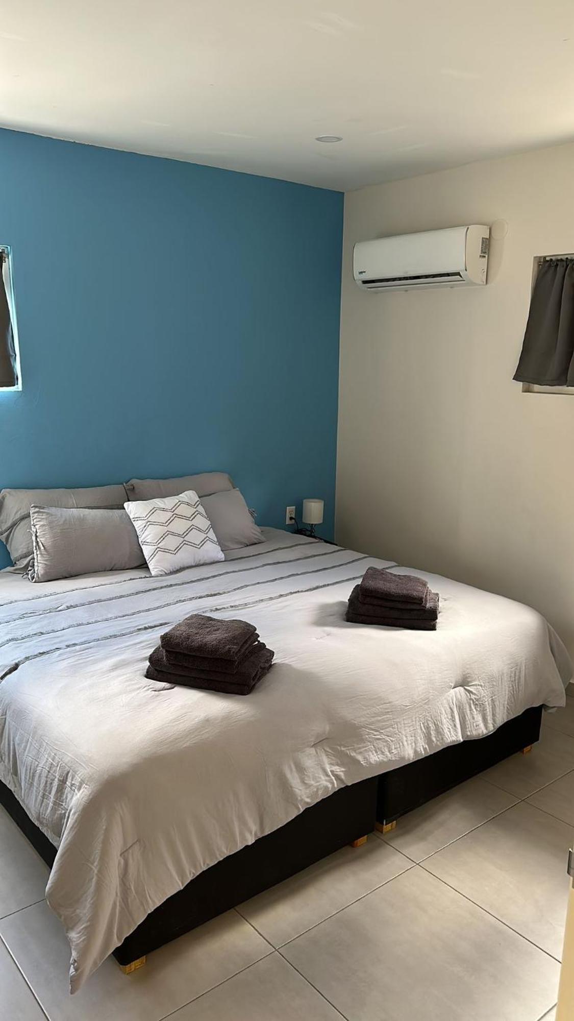 Windmill Apartments Curacao 威廉斯塔德 外观 照片